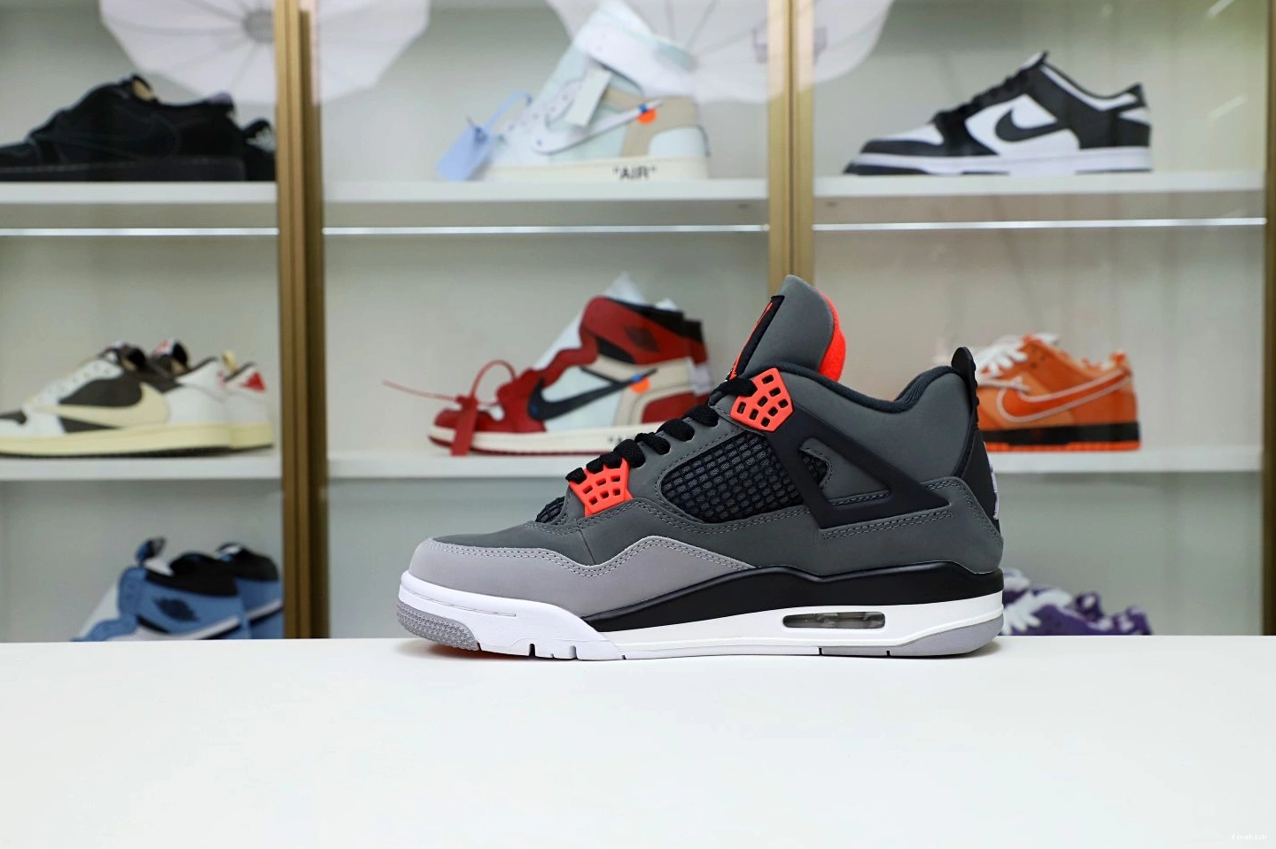 INFRARED AIR 4 JORDAN 0914